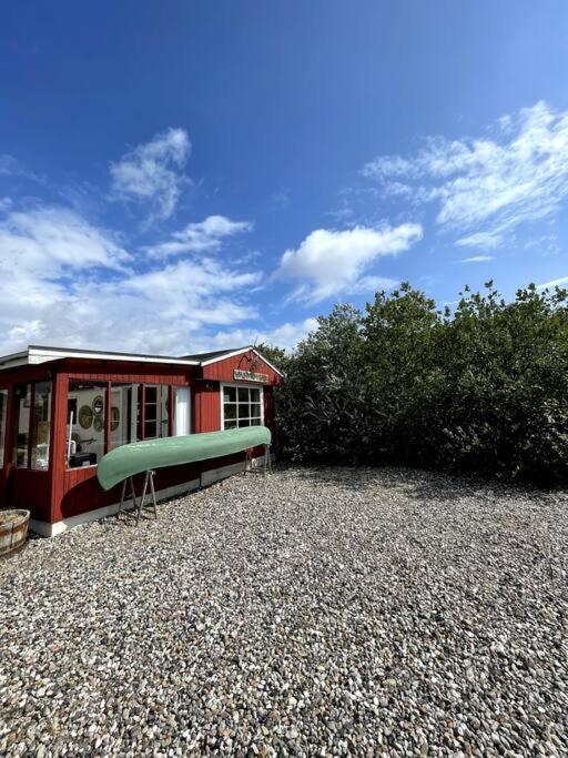 Fjordhytten. Rebuild Train Wagon From 1937. Apartamento Odense Exterior foto