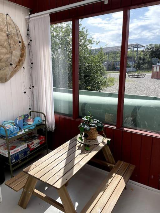 Fjordhytten. Rebuild Train Wagon From 1937. Apartamento Odense Exterior foto